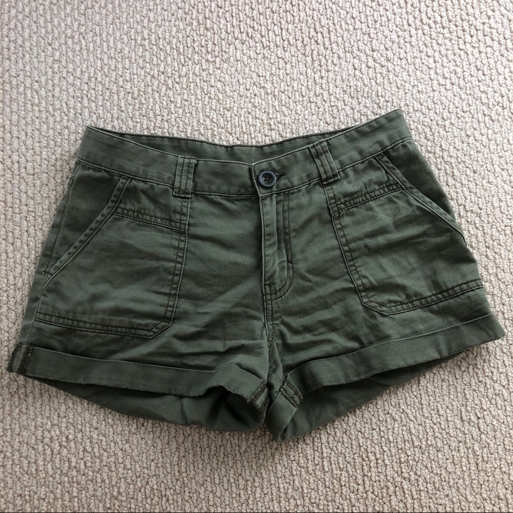 Dark Green Brass Plum Comfortable Shorts